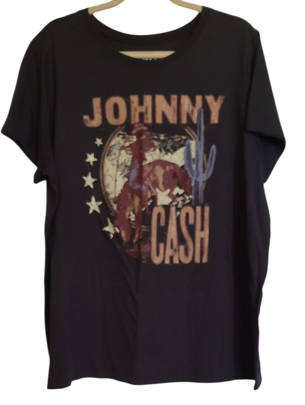 Torrid Johnny Cash Graphic Tee in Black with Desert Print Plus Sz 3